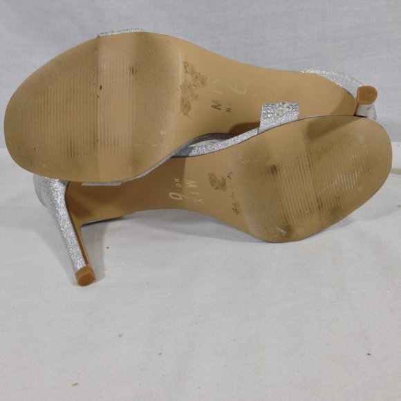 Mix No. 6 Women's Silver Glitter Ankle Strap Heels Size 8.5M - Picture 8 of 9